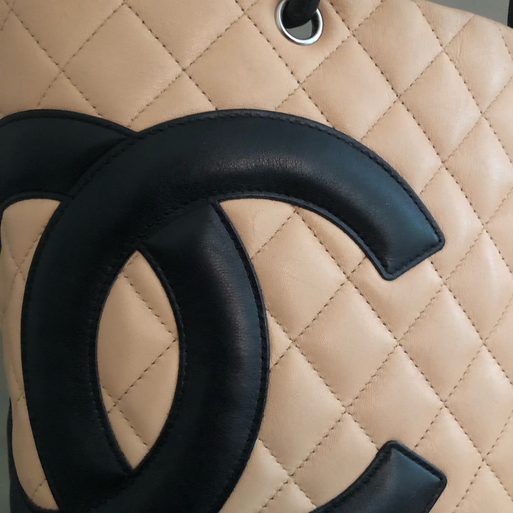 CHANEL iconic cambon bag - Picture 4 of 15